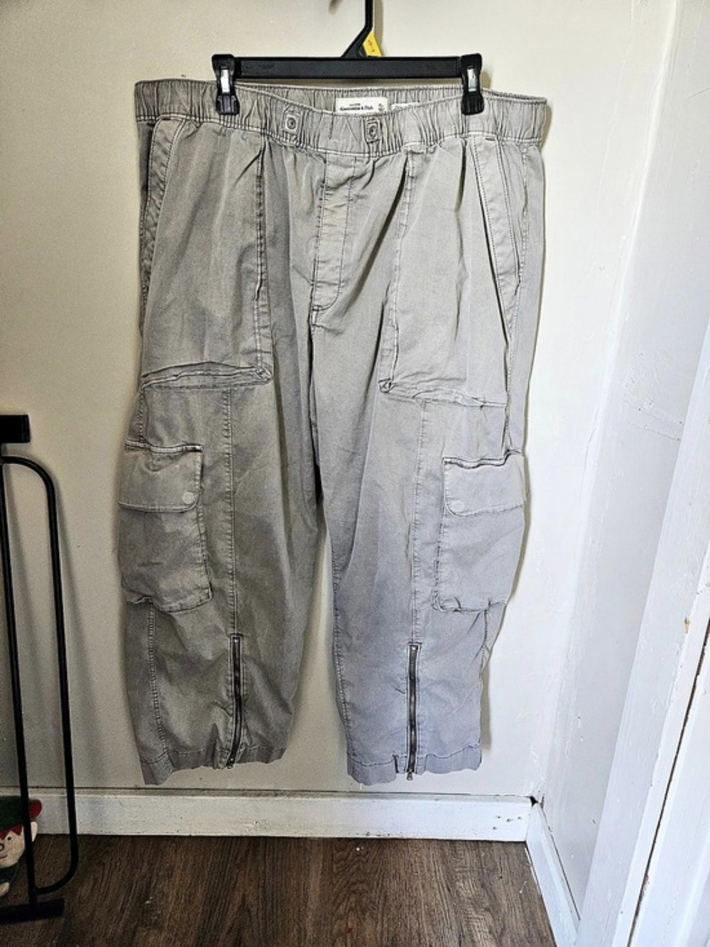 Abercrombie & Fitch Loose Clean Cargo Pant Gray XL